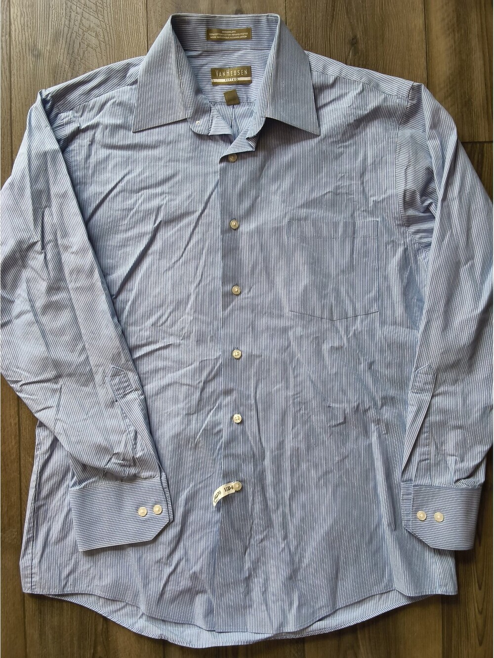 Classic Van Heusen Fitted long-sleeve Shirt Preppy Blue White Pinstripes 16 32